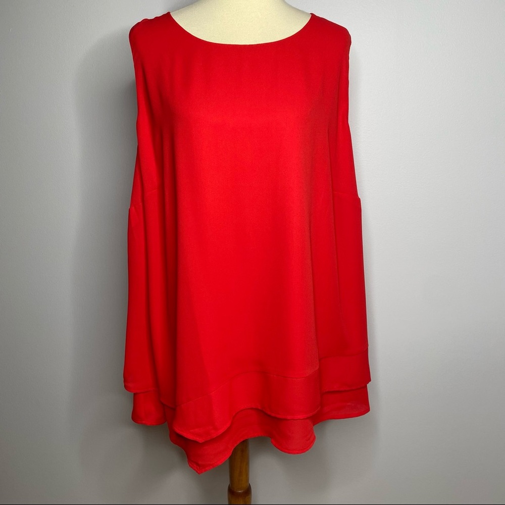 The Limited NWT sleeveless red multilayered flowy blouse top size 2X